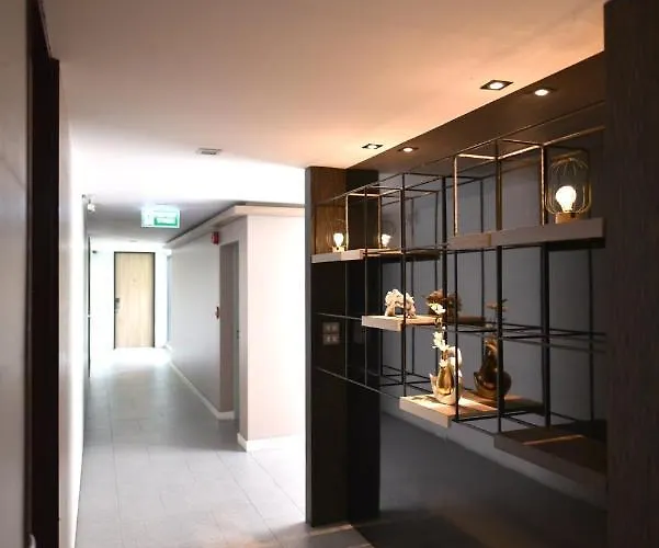 Q Suites 46 3* Bangkok