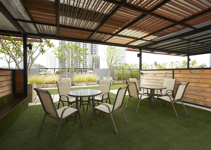 Q Suites 46 Aparthotel